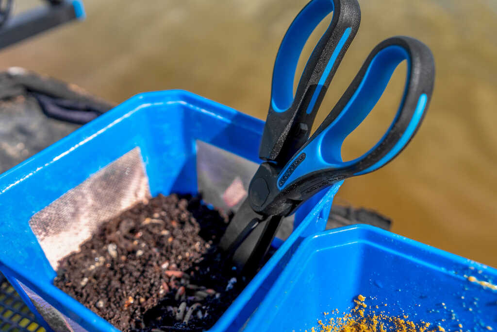 Двойна ножица за кълцане на червеи Preston Worm Scissors - Image 4