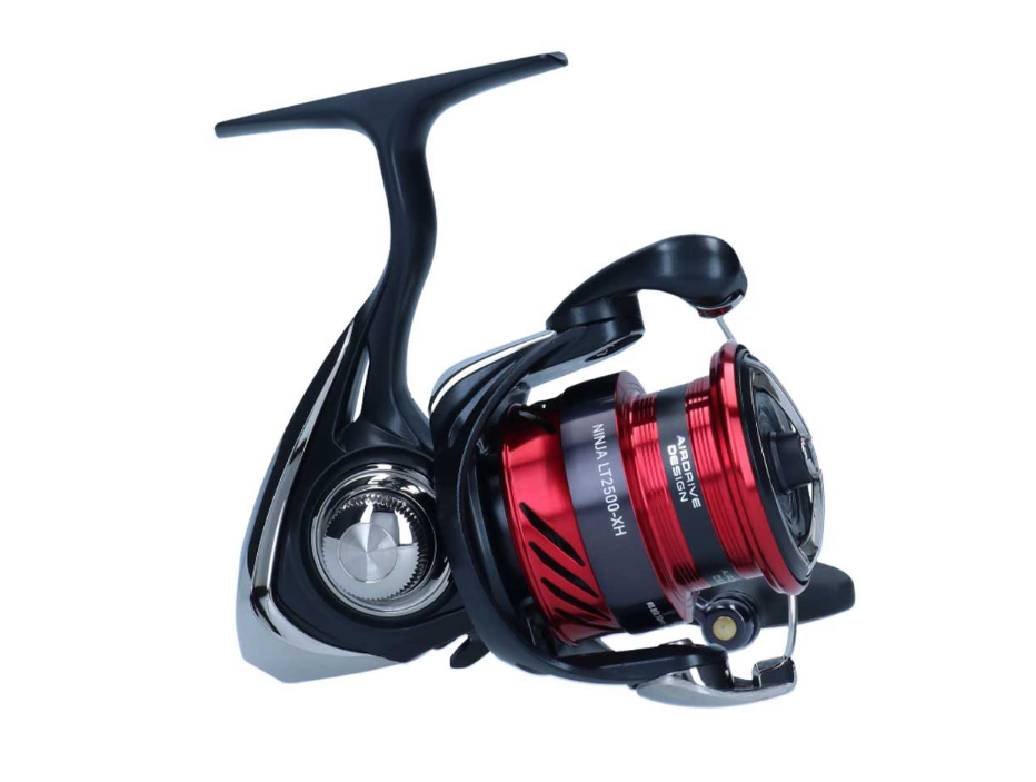 Макара Daiwa 23 Ninja LT 2500XH